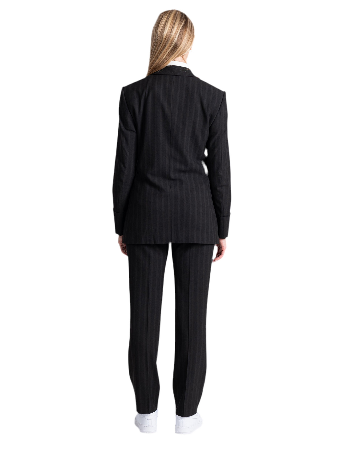 KINEBOUGE BLACK SUIT