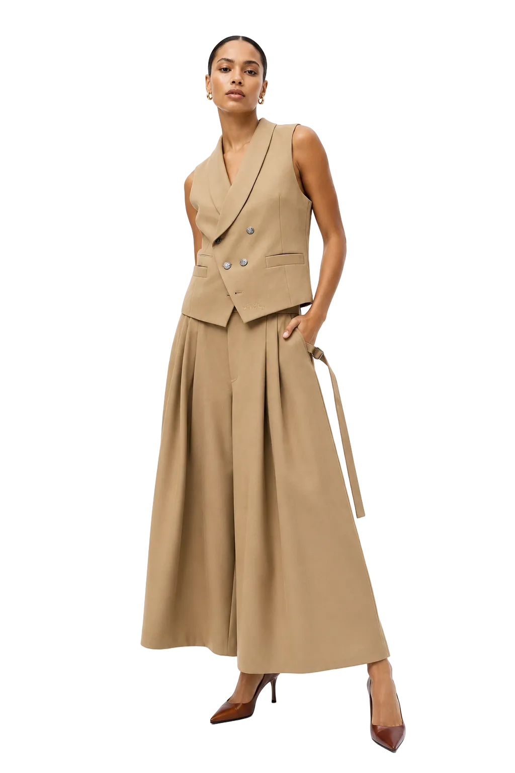 "The Skirt Pant" in Tan