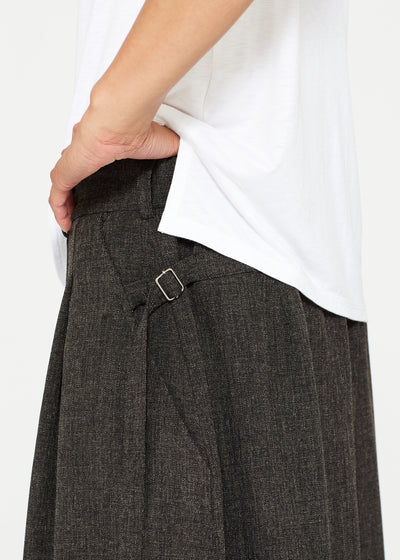 "The Skirt Pant" in Brown Linen